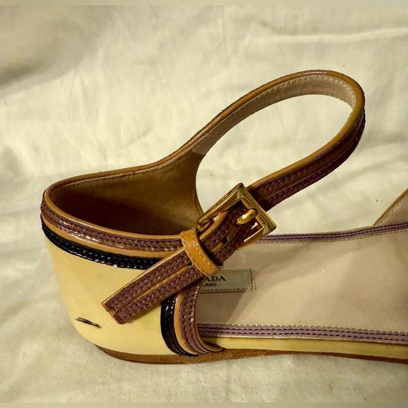 PRADA Women’s Sandals Vintage Ivory Tan Leather EU 37.5 US 7 - Picture 12 of 15
